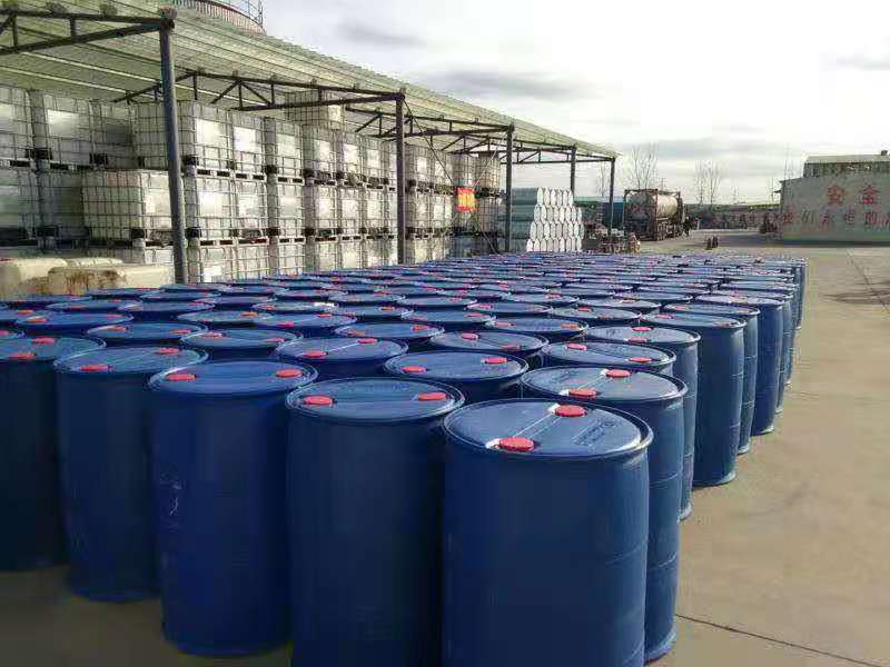 二甲胺乙醇溶液（無水）廣泛用于制藥醫(yī)藥中間體農(nóng)藥石化助劑添加劑等